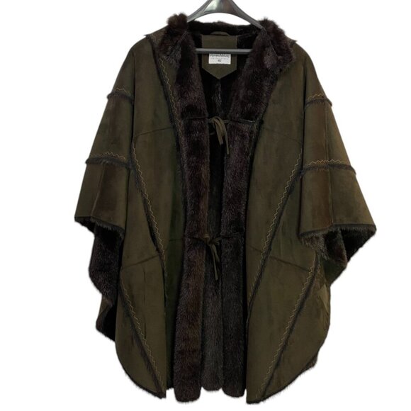 Pamela McCoy suede poncho with faux fur lining - Picture 1 of 13